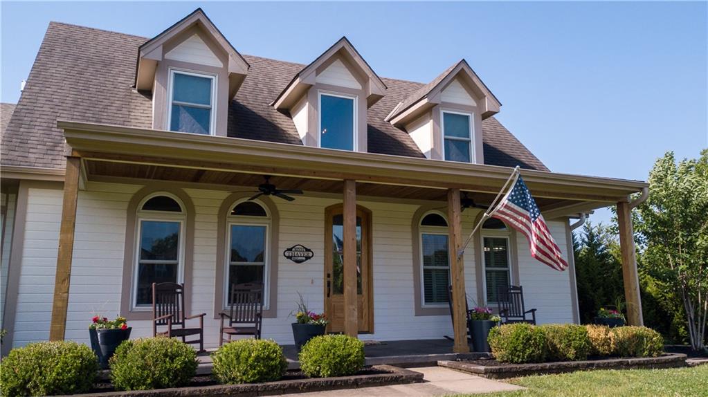 Listing Photo MLS #HMS2610522
