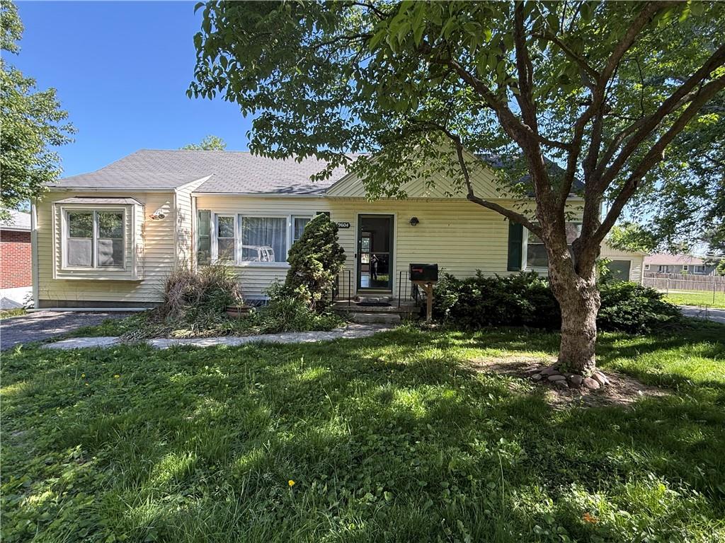 Listing Photo MLS #HMS2610525