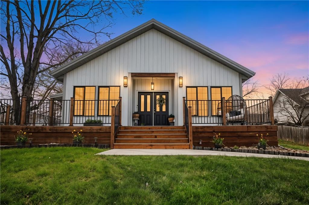 Listing Photo MLS #HMS2610615