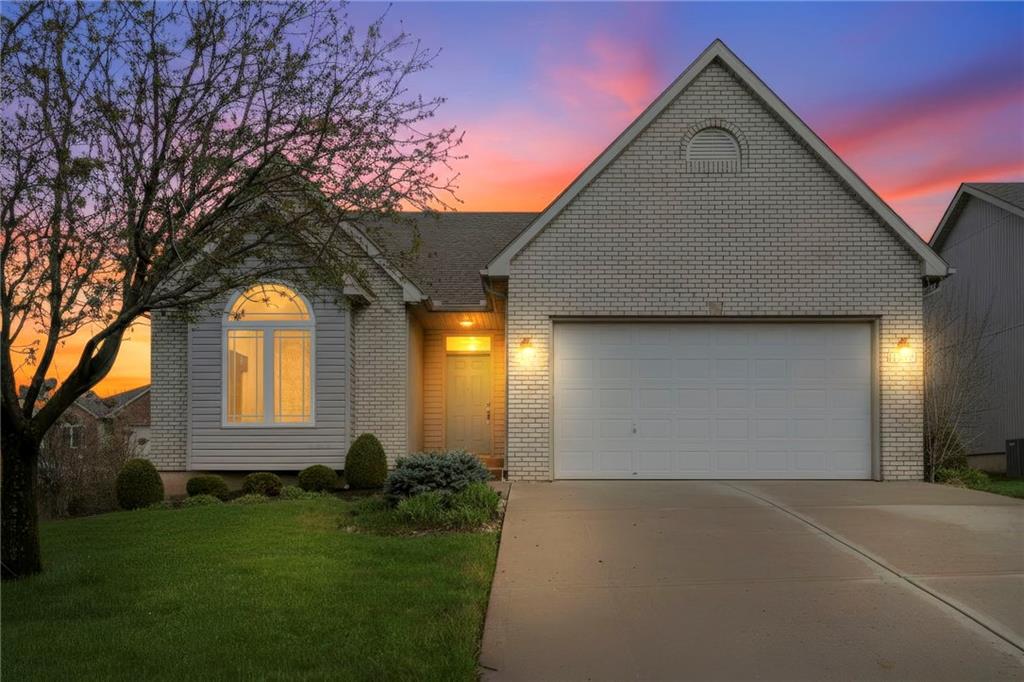 Listing Photo MLS #HMS2611984