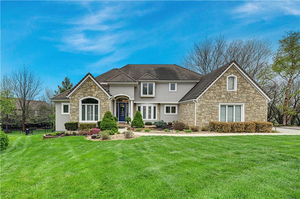 Listing Photo MLS #HMS2612305