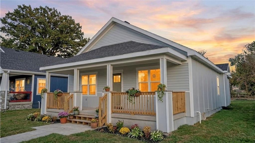 Listing Photo MLS #HMS2612493