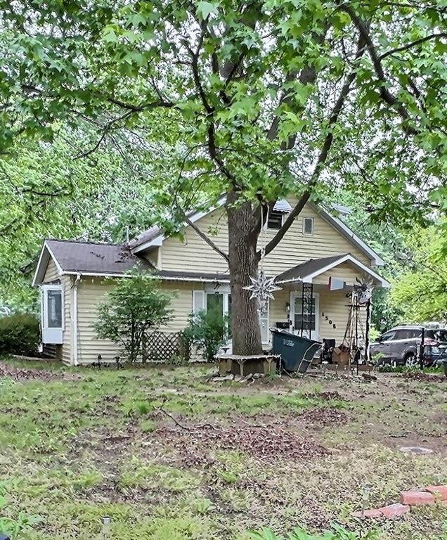 Listing Photo MLS #HMS2613181