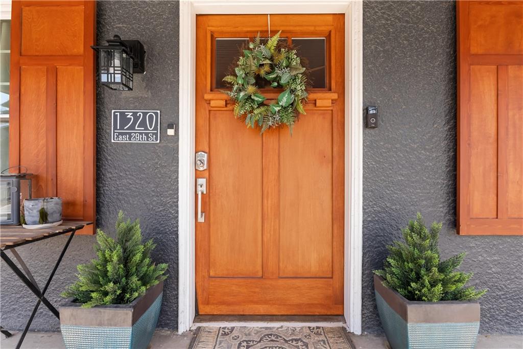 Listing Photo MLS #HMS2613219