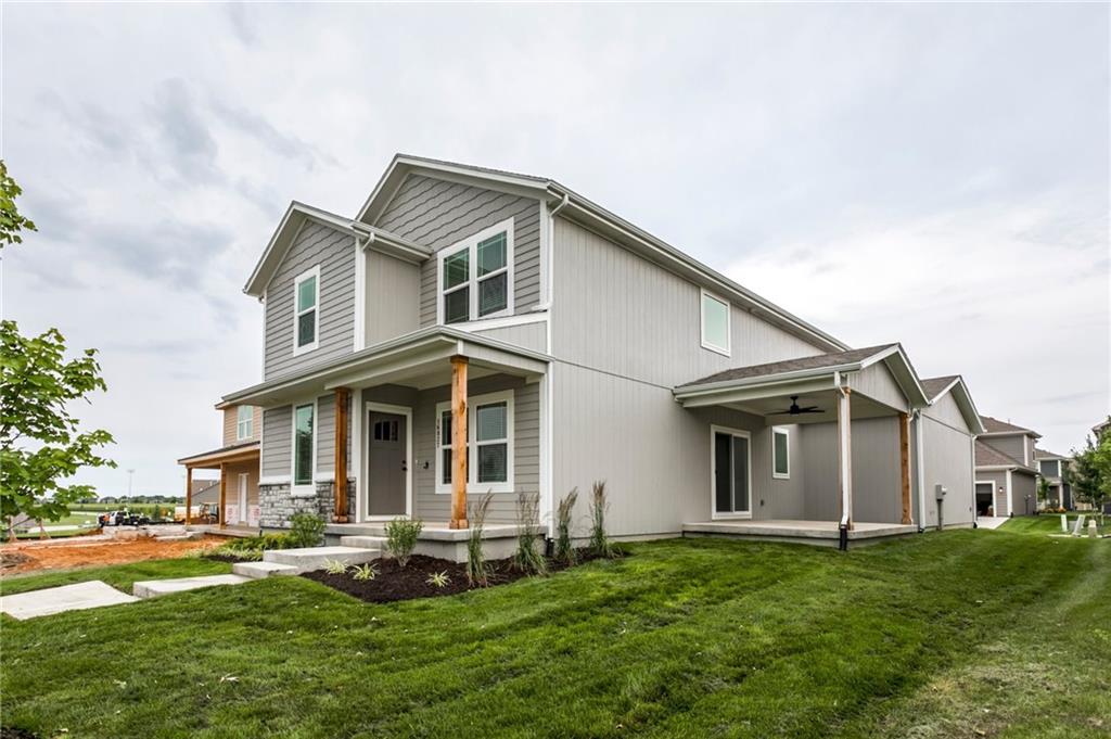 Listing Photo MLS #HMS2613487