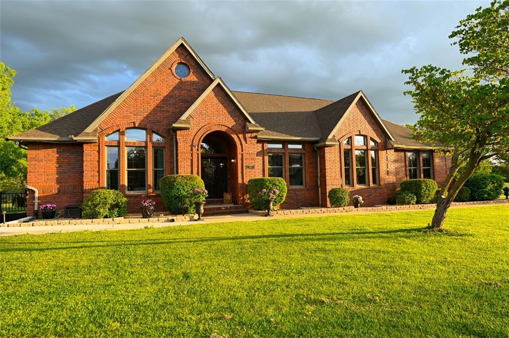 Listing Photo MLS #HMS2613512