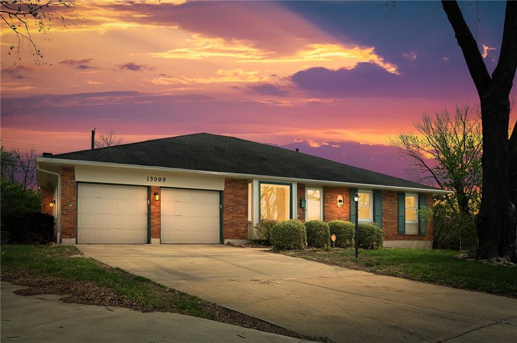 Listing Photo MLS #HMS2613548