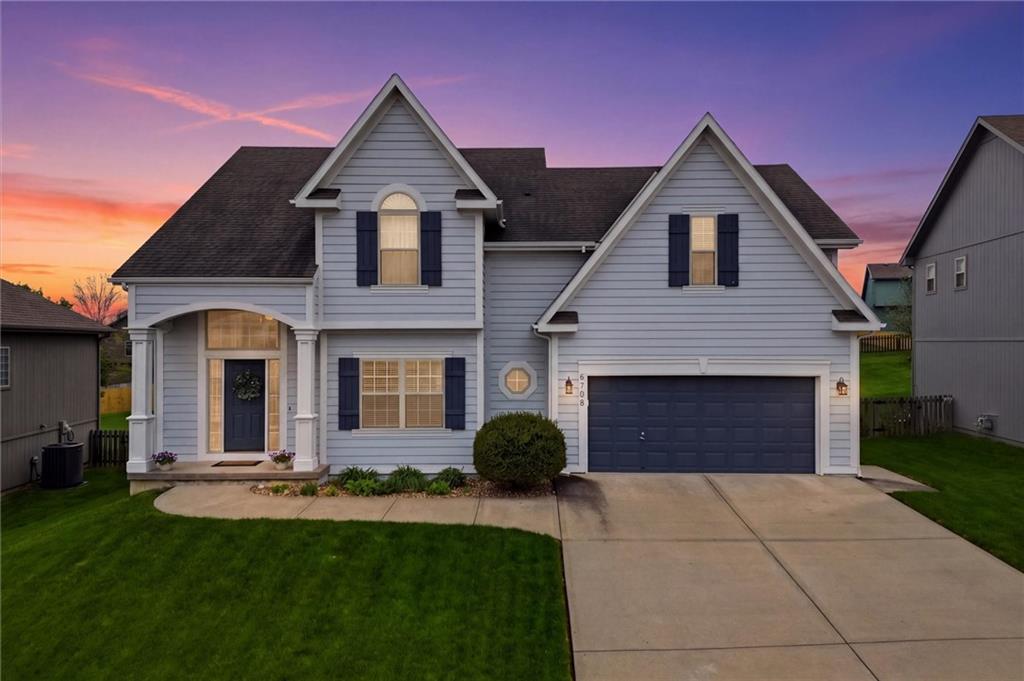 Listing Photo MLS #HMS2613623