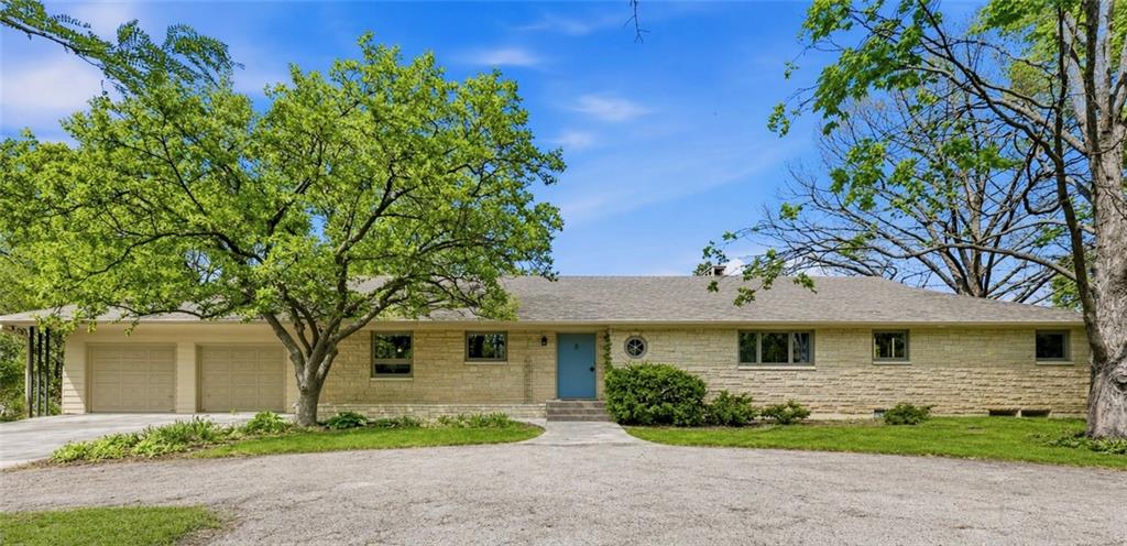 Listing Photo MLS #HMS2613919