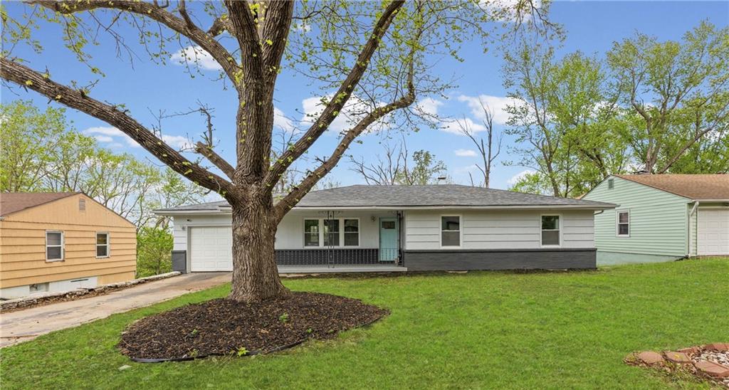 Listing Photo MLS #HMS2614144