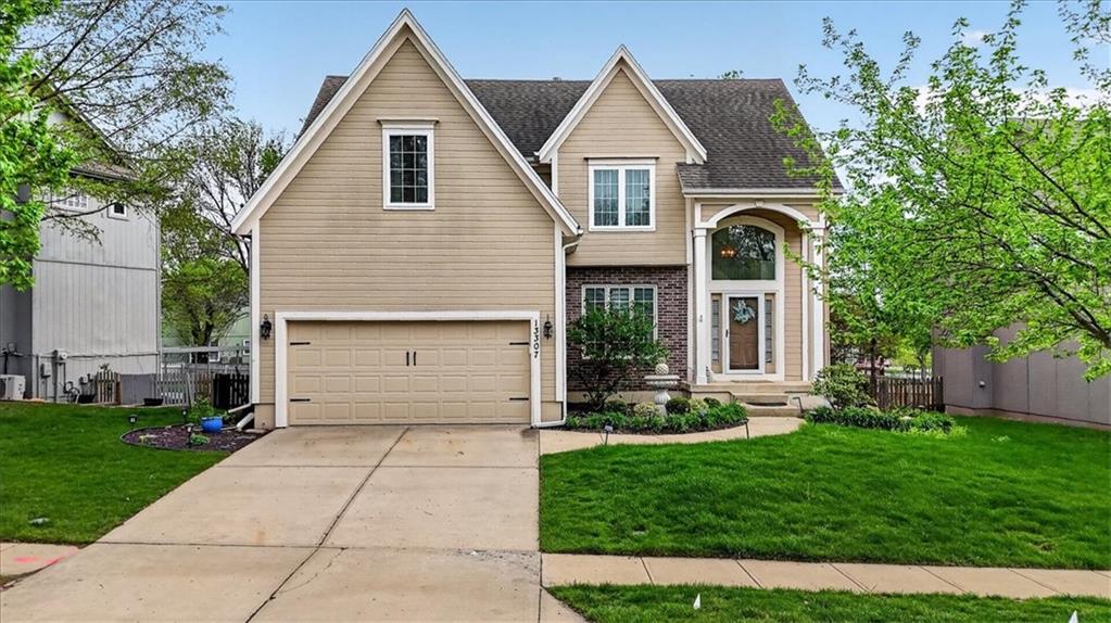 Listing Photo MLS #HMS2614213