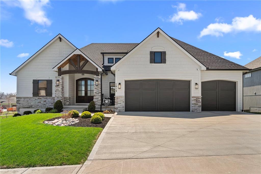 Listing Photo MLS #HMS2614322