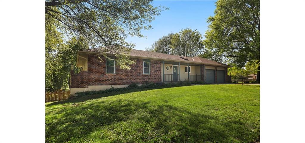 Listing Photo MLS #HMS2614334