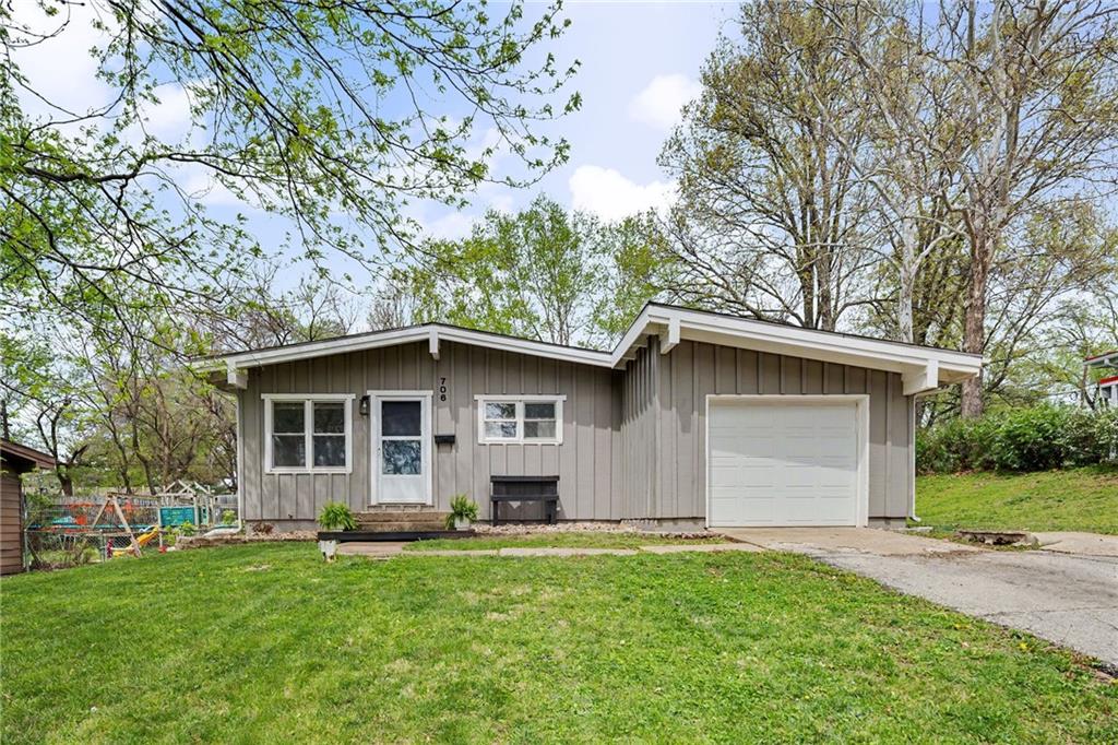 Listing Photo MLS #HMS2614461