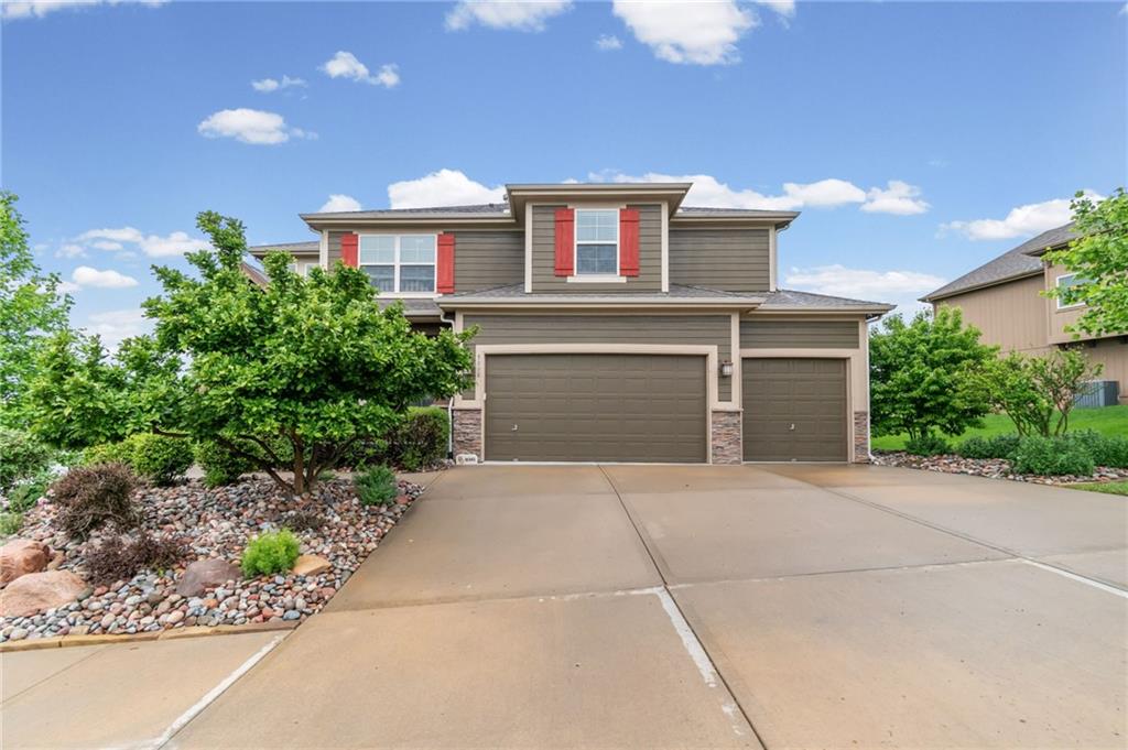 Listing Photo MLS #HMS2614809