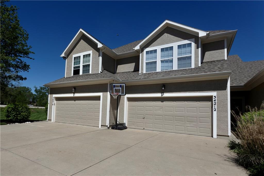 Listing Photo MLS #HMS2614900