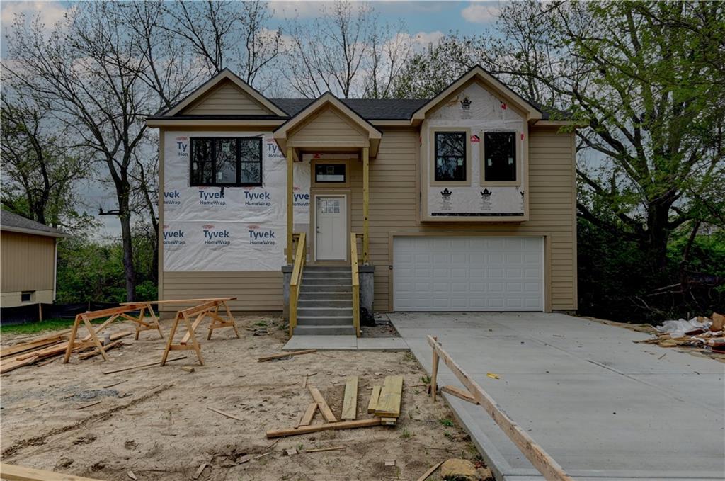 Listing Photo MLS #HMS2615165