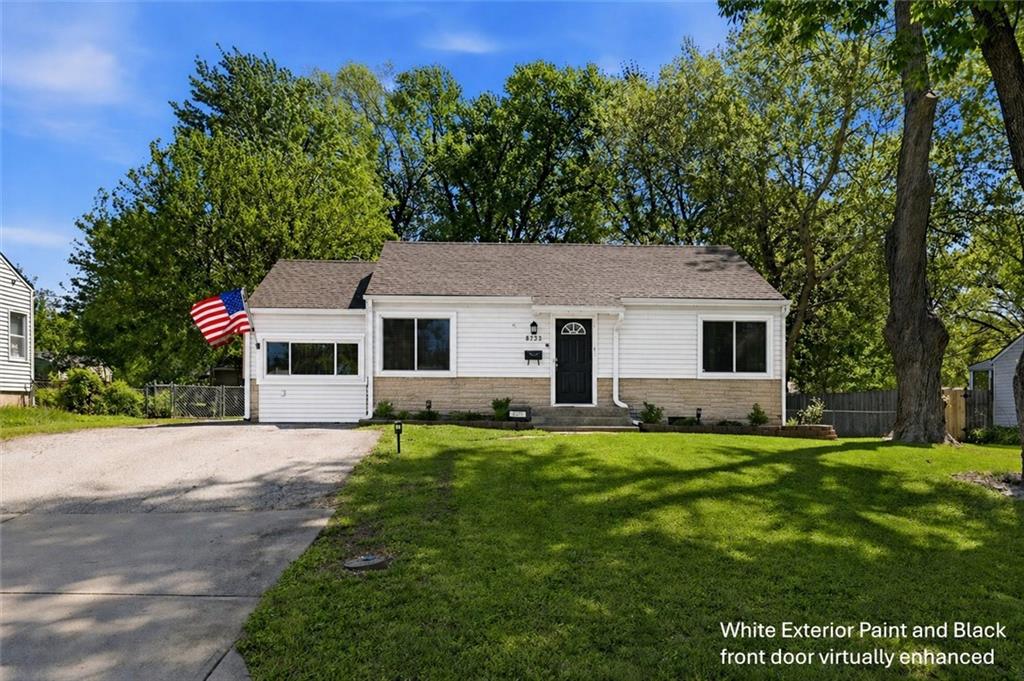 Listing Photo MLS #HMS2615221