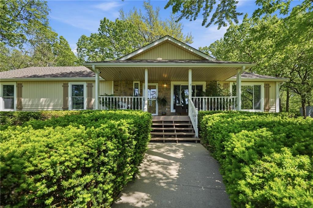 Listing Photo MLS #HMS2615514