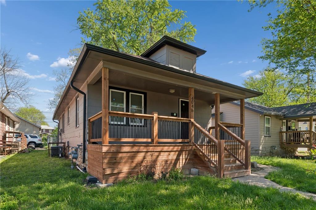 Listing Photo MLS #HMS2615574