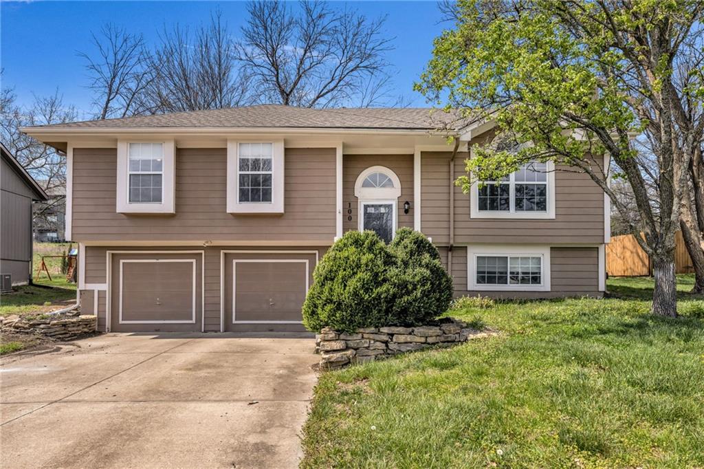 Listing Photo MLS #HMS2616093