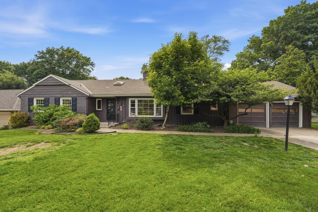 Listing Photo MLS #HMS2616178