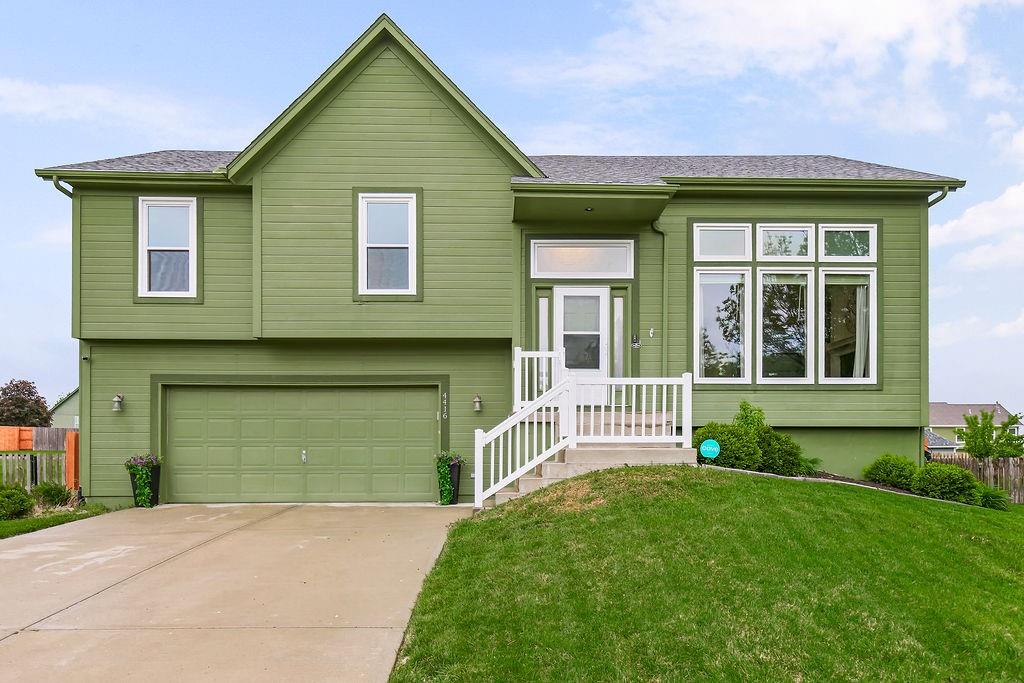 Listing Photo MLS #HMS2616352