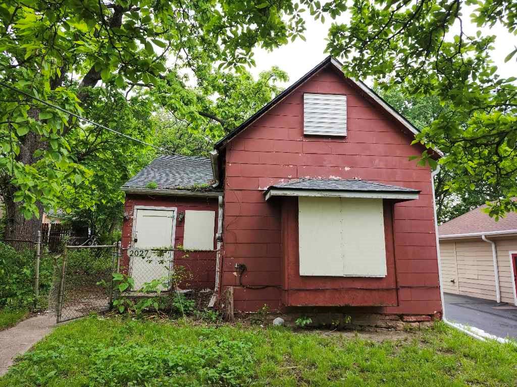 Listing Photo MLS #HMS2616425