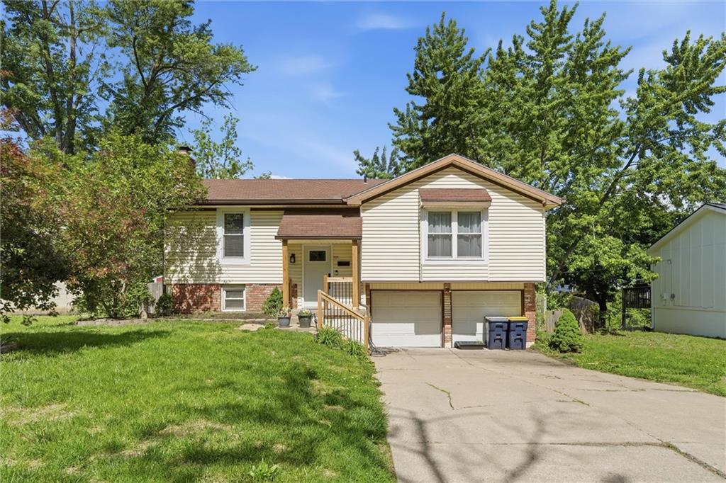 Listing Photo MLS #HMS2616629