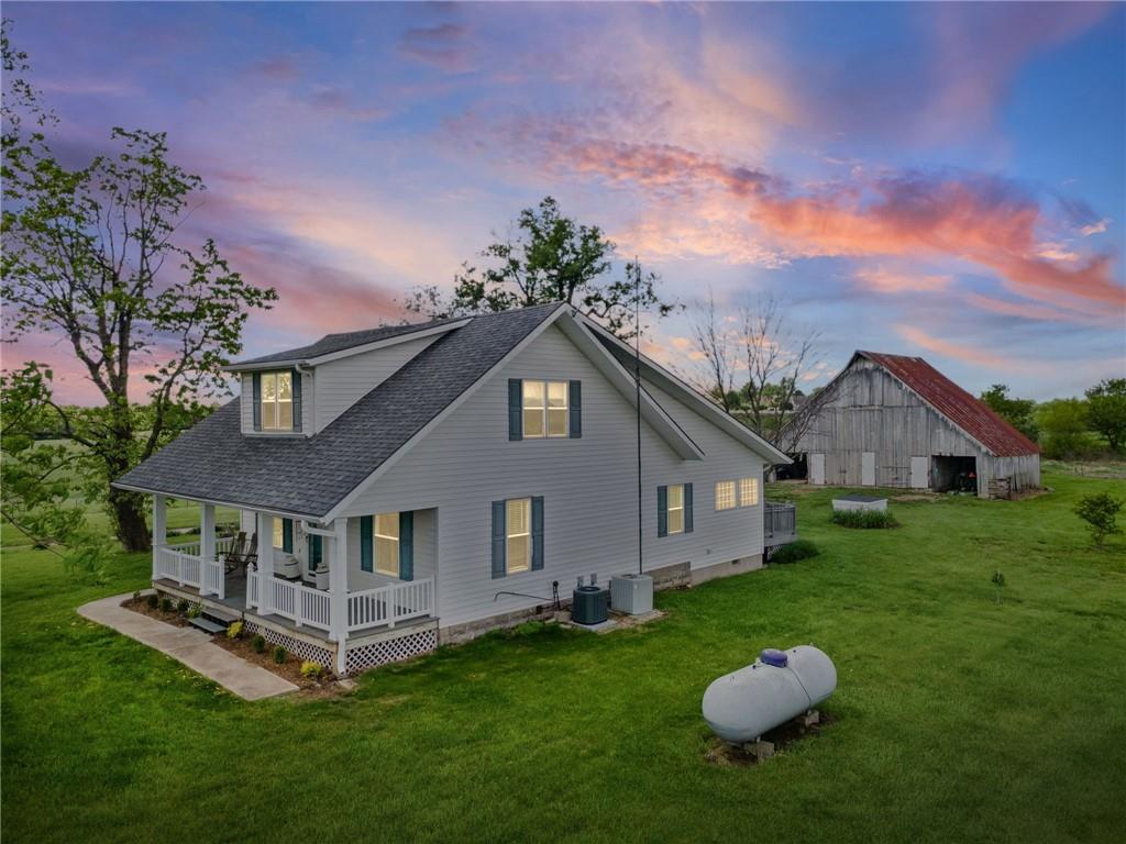 Listing Photo MLS #HMS2616760