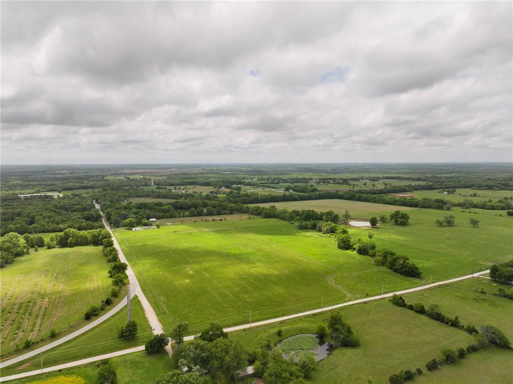 Listing Photo MLS #HMS2616842