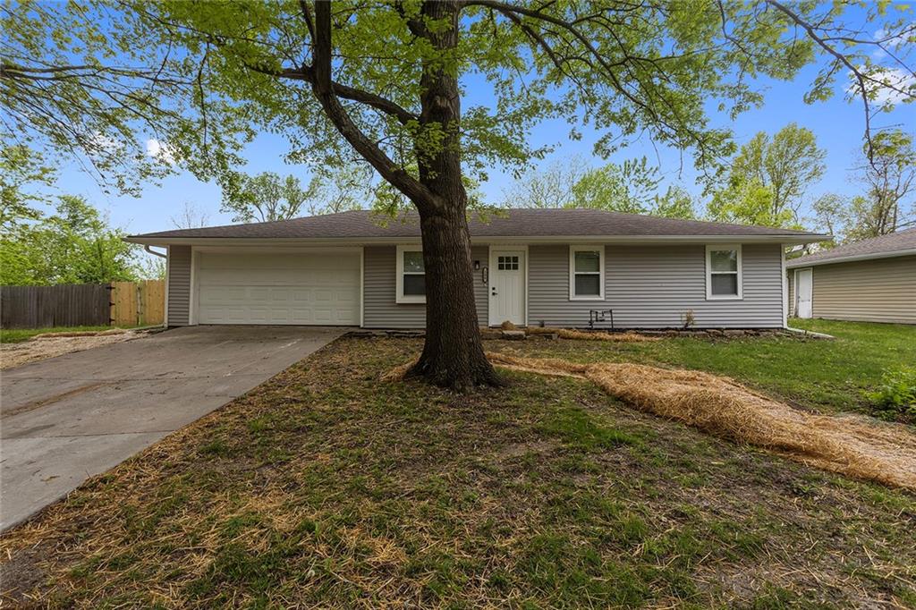Listing Photo MLS #HMS2617001