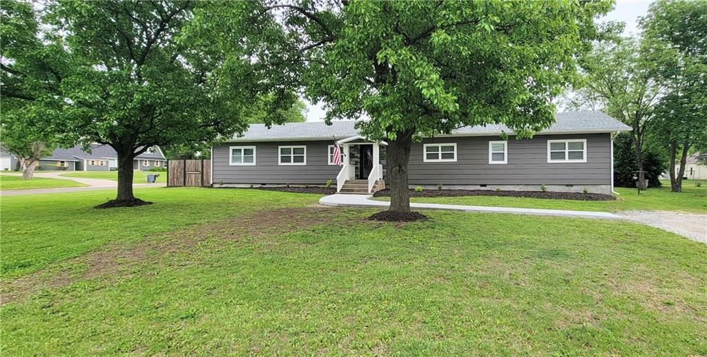 Listing Photo MLS #HMS2617094