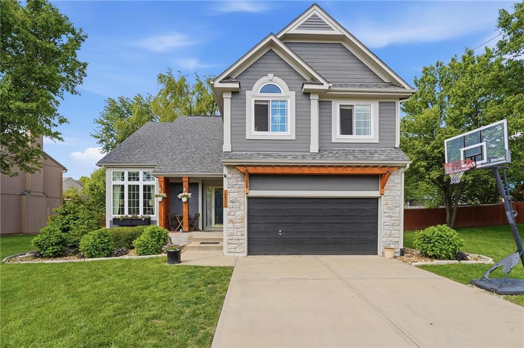 Listing Photo MLS #HMS2617112