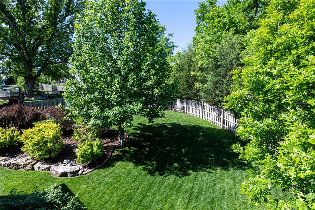 Listing Photo MLS #HMS2617273