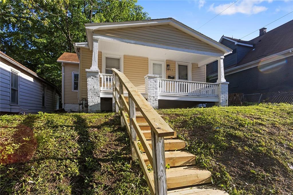 Listing Photo MLS #HMS2617450