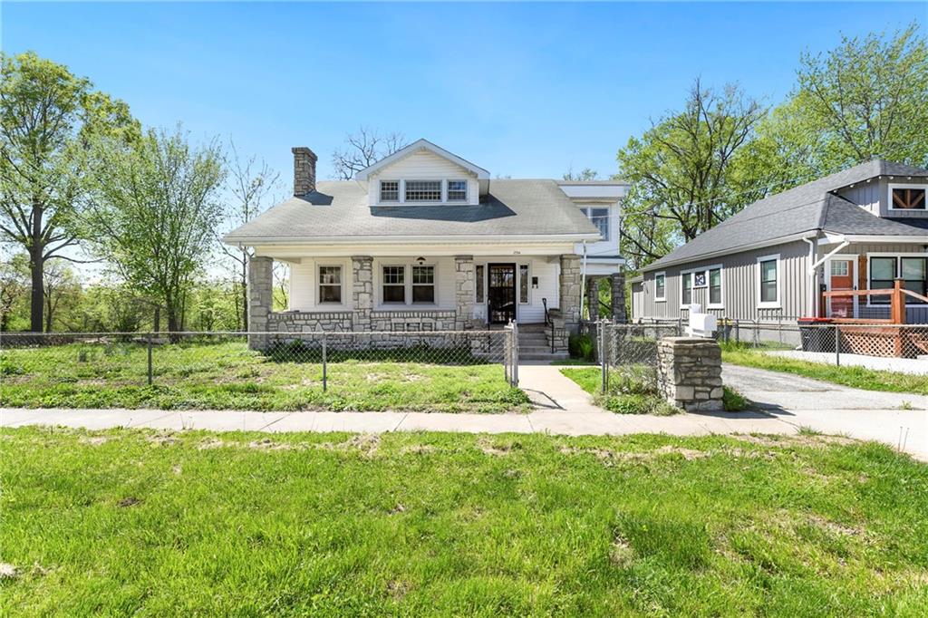 Listing Photo MLS #HMS2617620