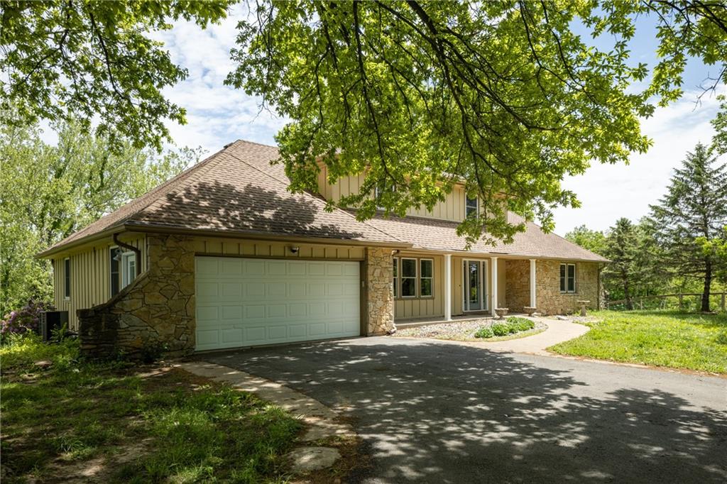 Listing Photo MLS #HMS2617714