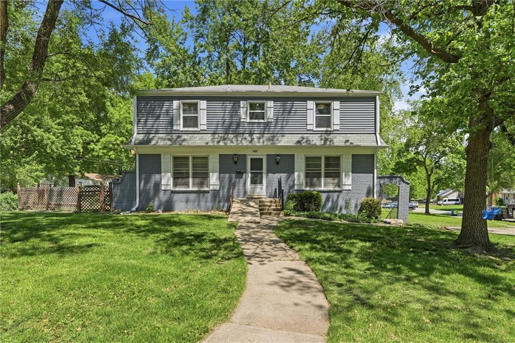 Listing Photo MLS #HMS2617791