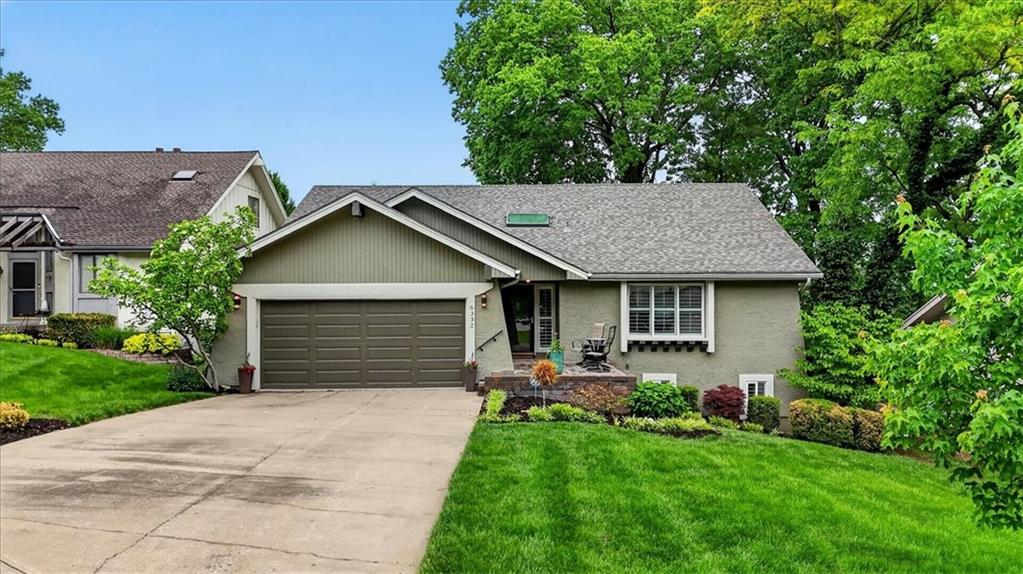 Listing Photo MLS #HMS2617854
