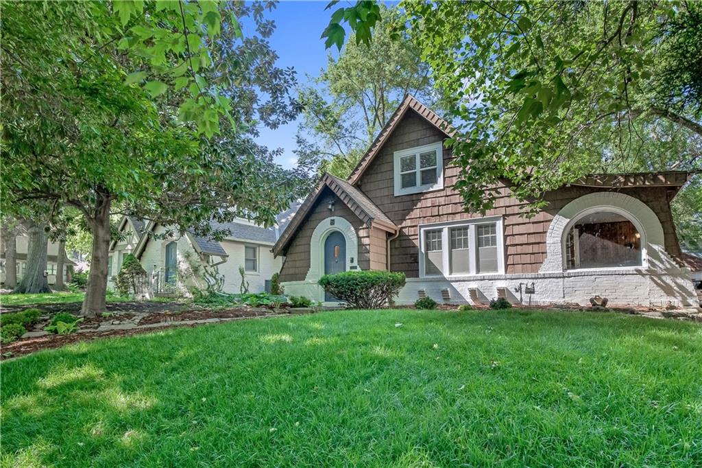 Listing Photo MLS #HMS2618124