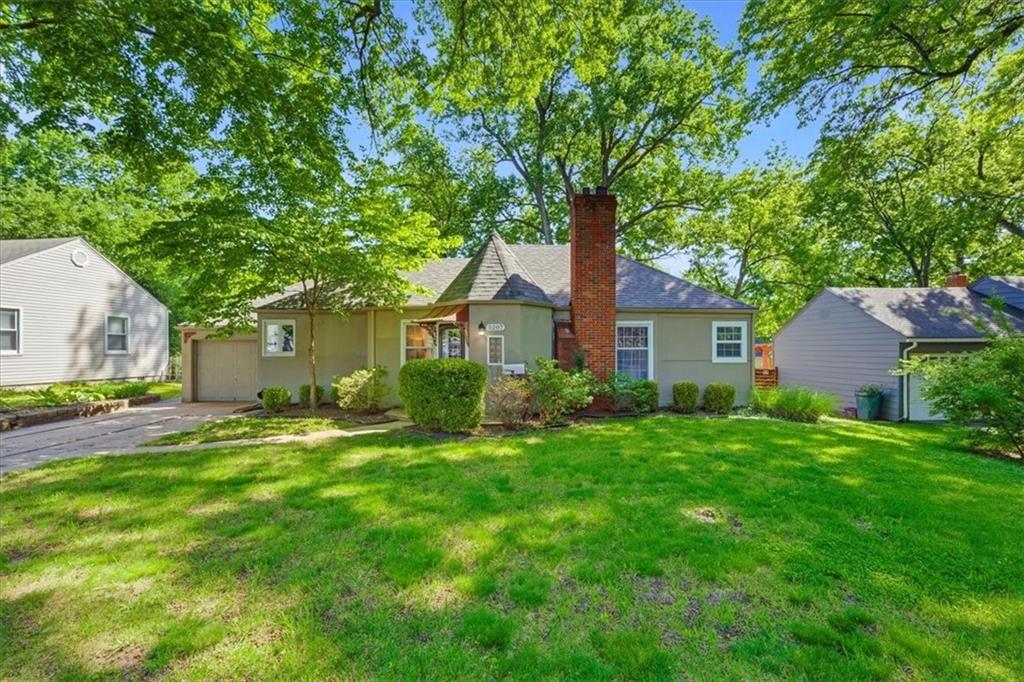 Listing Photo MLS #HMS2618165