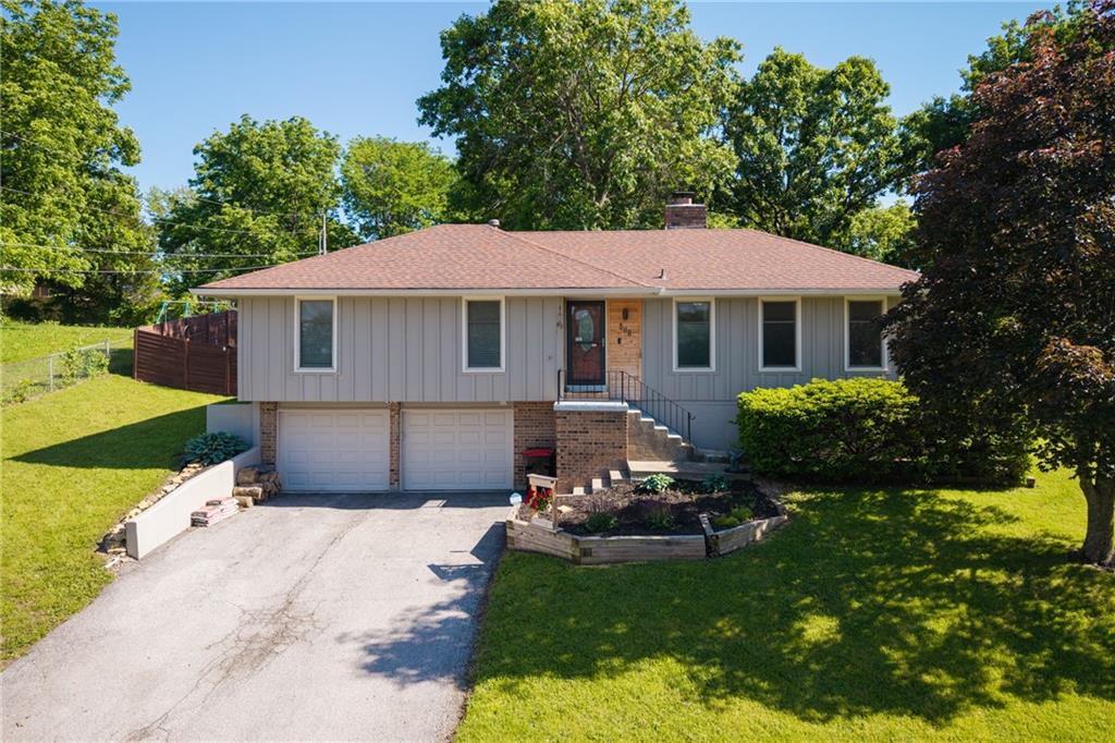 Listing Photo MLS #HMS2618189