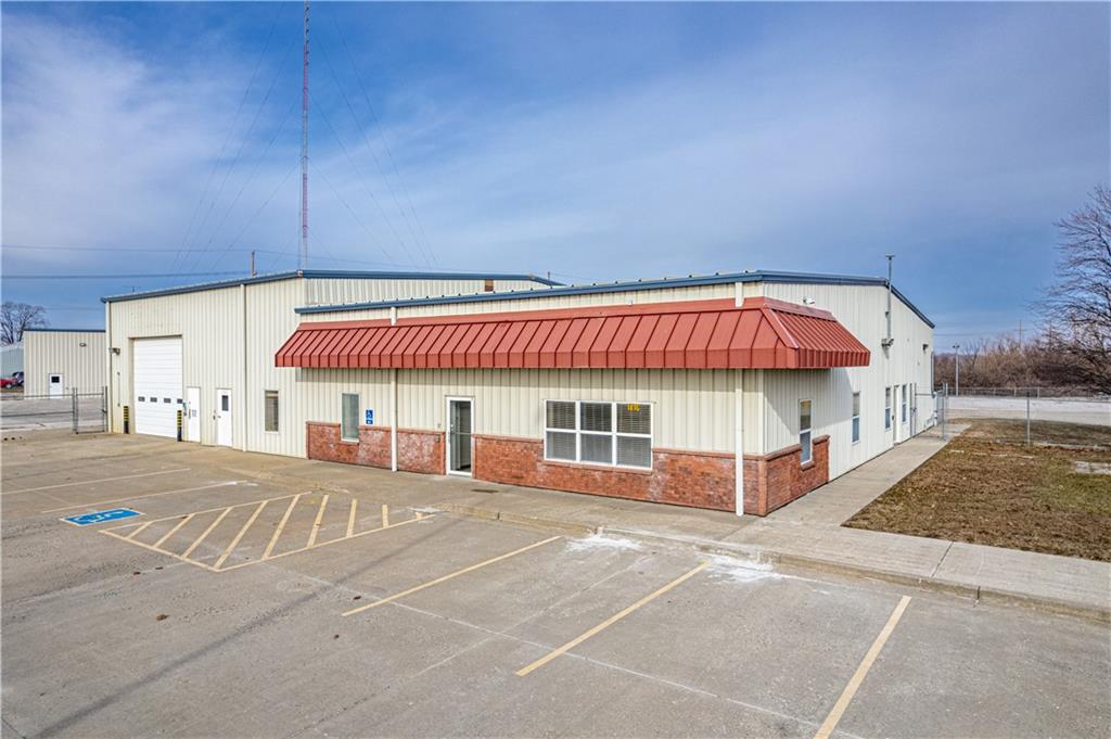 Listing Photo MLS #HMS2618251