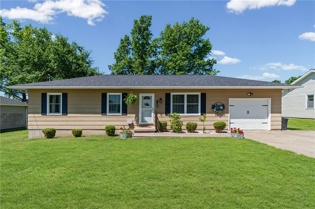 Listing Photo MLS #HMS2618497