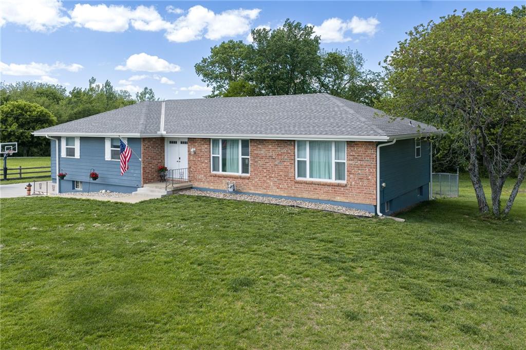 Listing Photo MLS #HMS2619047