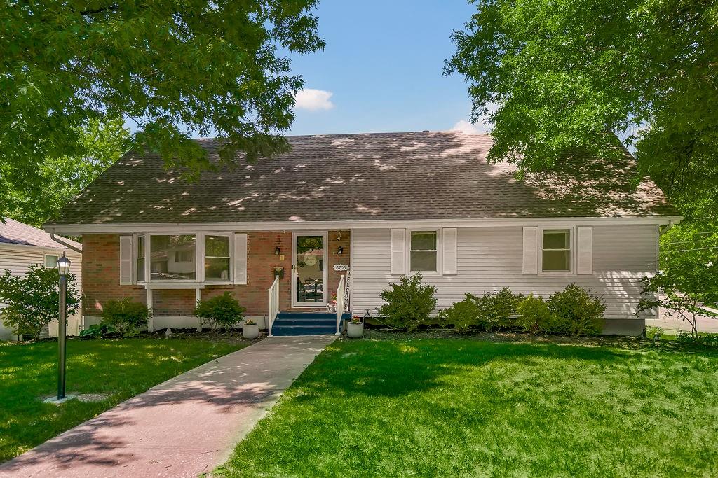 Listing Photo MLS #HMS2619156