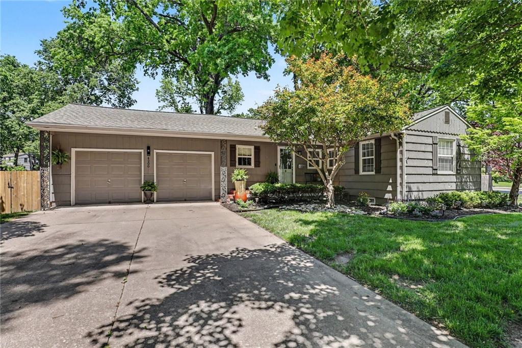 Listing Photo MLS #HMS2619259