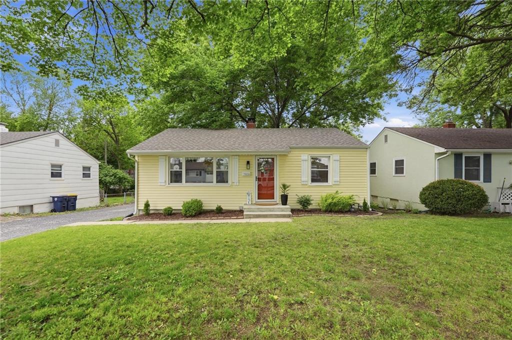Listing Photo MLS #HMS2619260