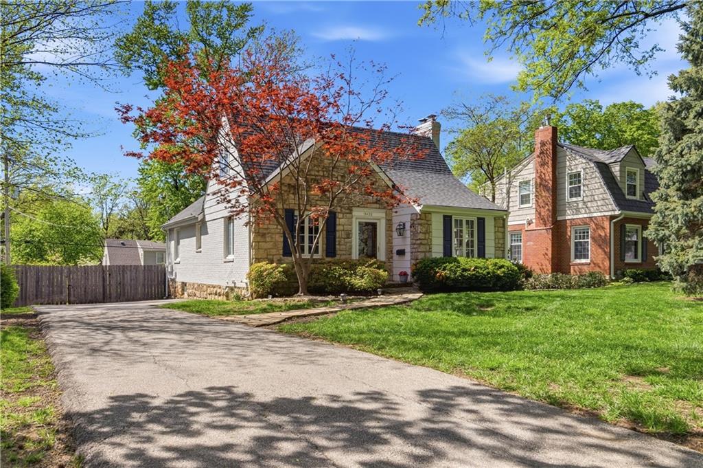 Listing Photo MLS #HMS2619514